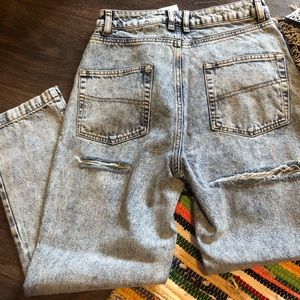 NWOT Vintage ASOS Ripped Butt Mom Jeans